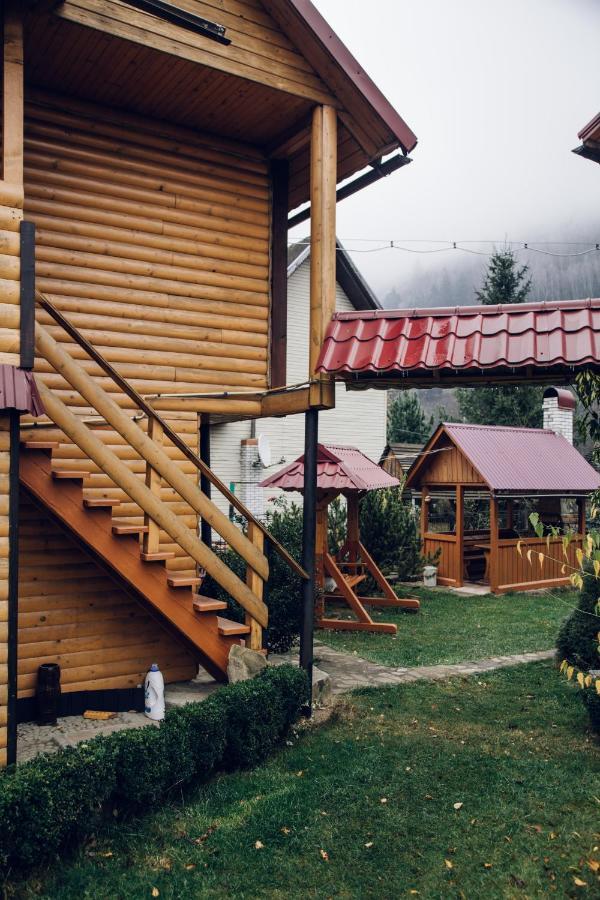 Cottage Nezabudka Yaremche Dış mekan fotoğraf